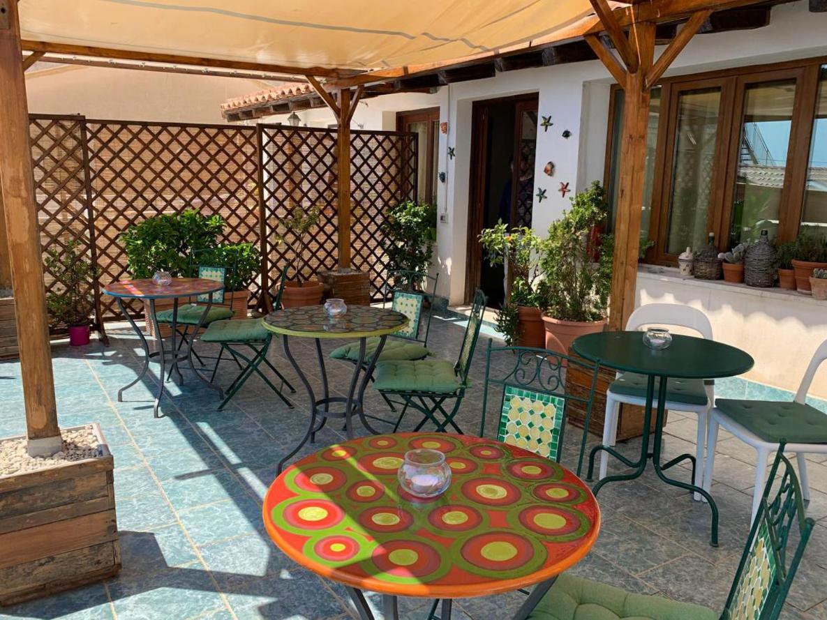 Guest House Le Sibille ตาออร์มินา ภายนอก รูปภาพ